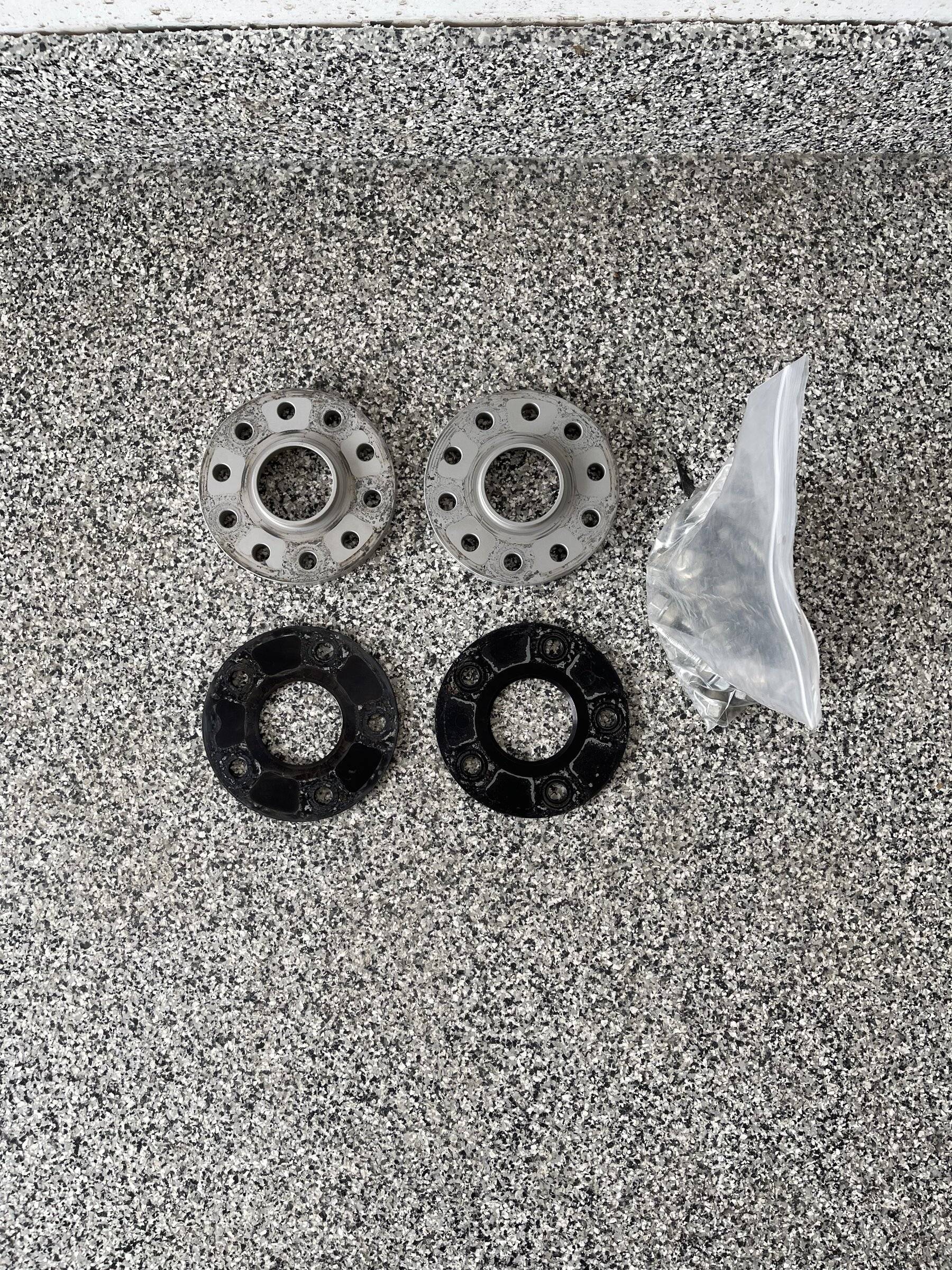 Porsche Taycan For Sale: Wheel Spacers 1E15DD00-FBAB-48ED-8D71-091F0D74F8A4