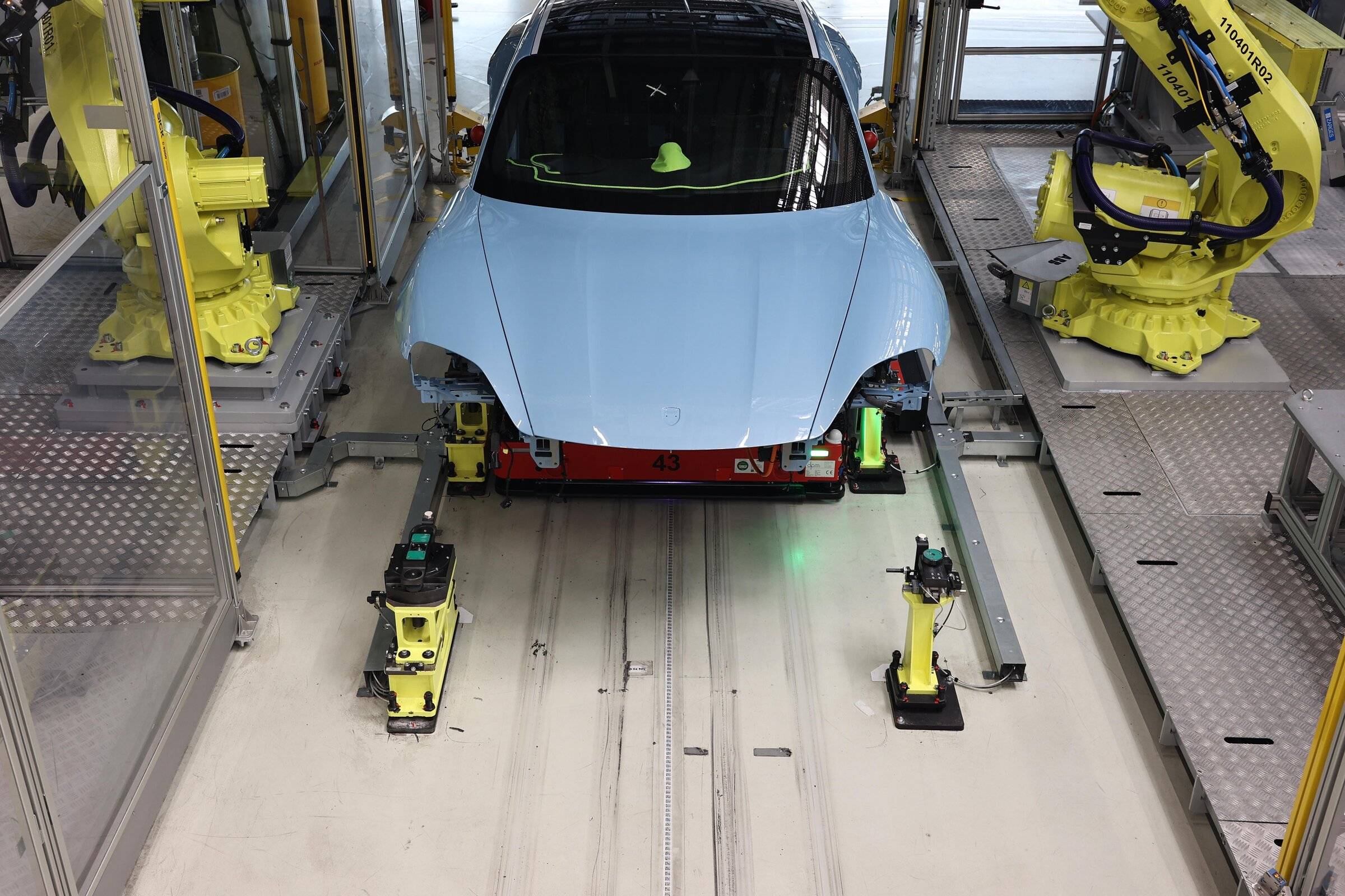 Porsche Taycan 📸  How to Find Your Taycan Production Photo From Assembly Line Taycan front