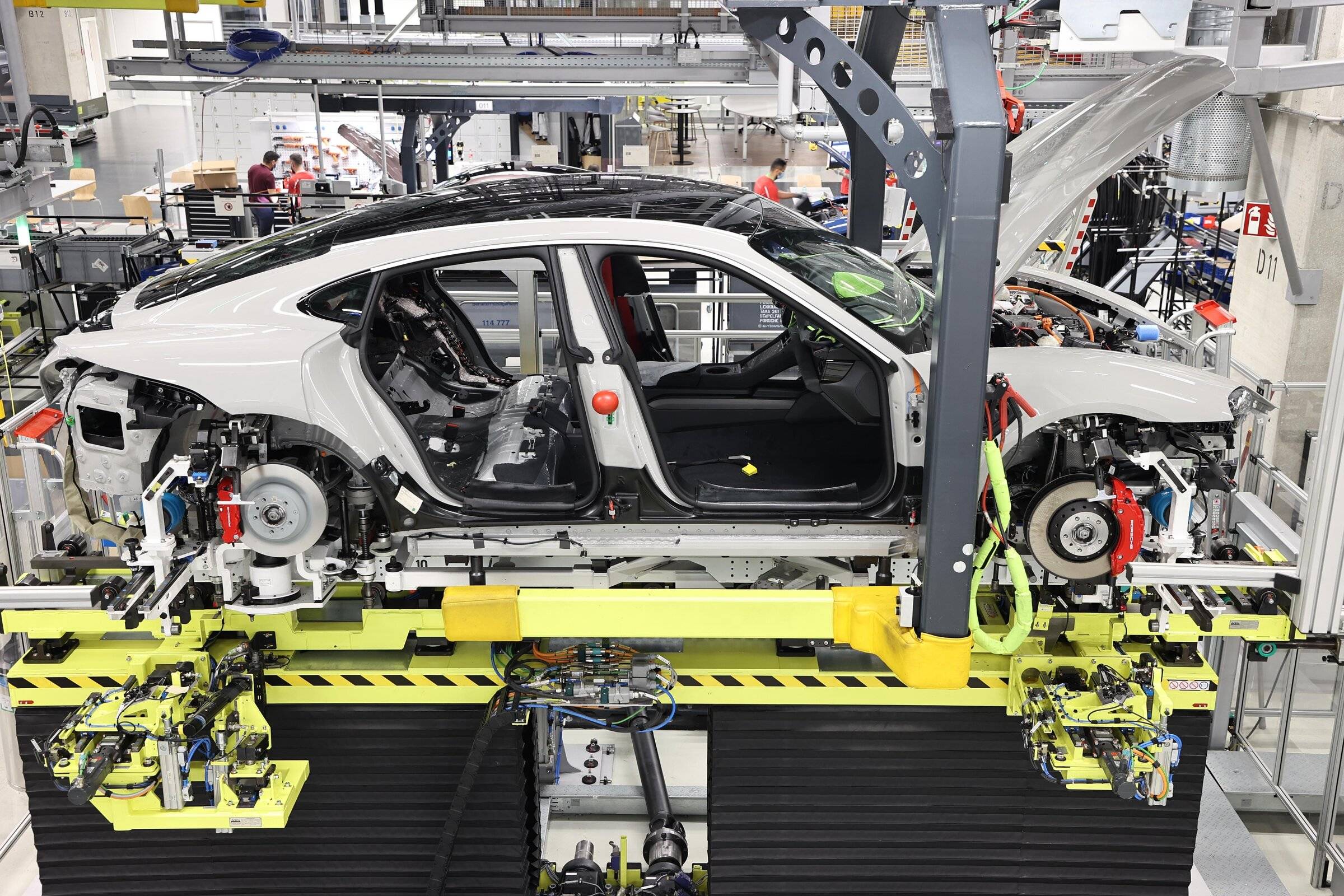 Porsche Taycan July 2022 Delivery 92e662c2-af48-432f-a329-7b6a40095146