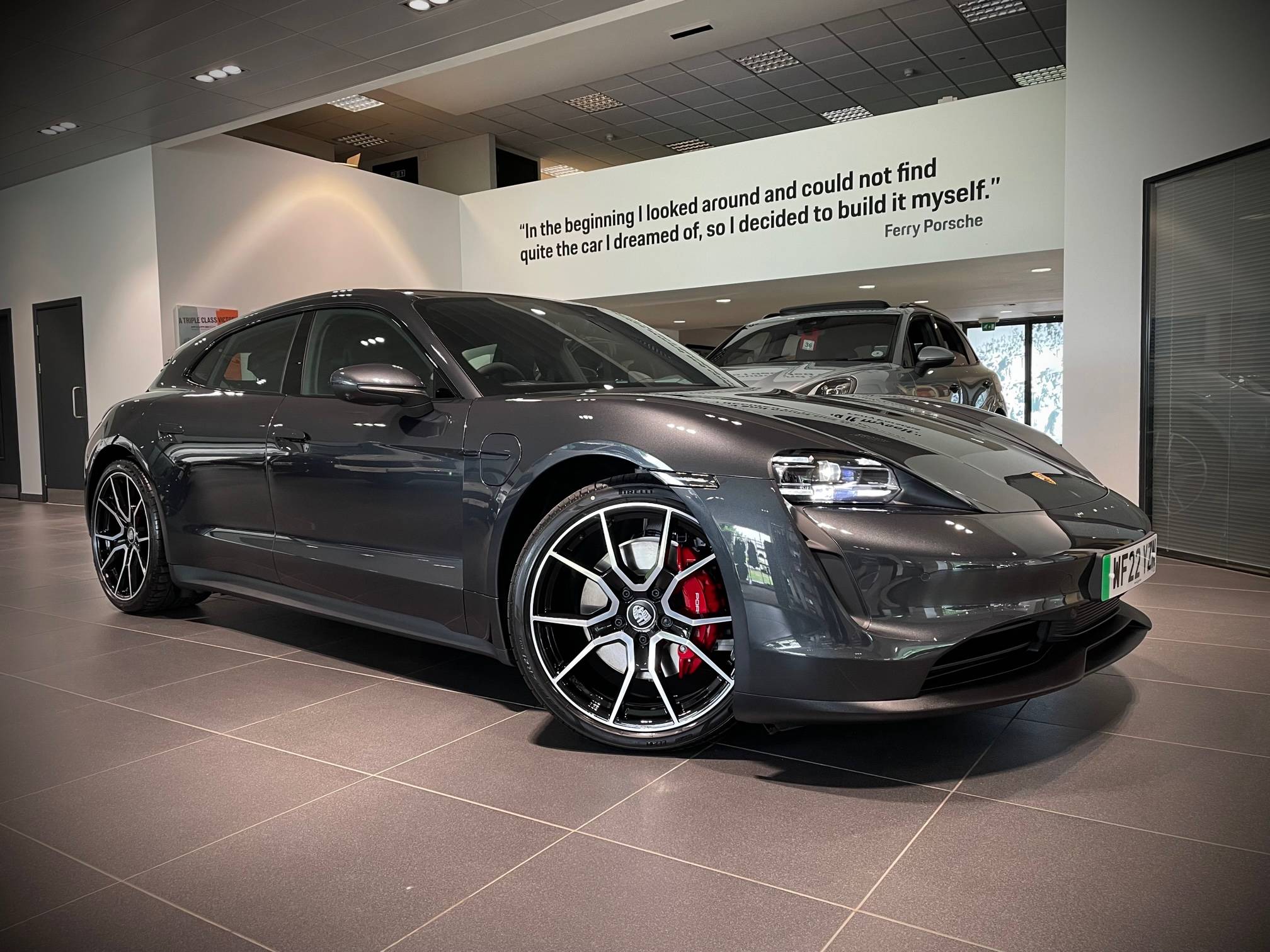 Porsche Taycan Burmester Amp Missing ACC8F85B-1283-4F22-8B5C-98A4122952A3