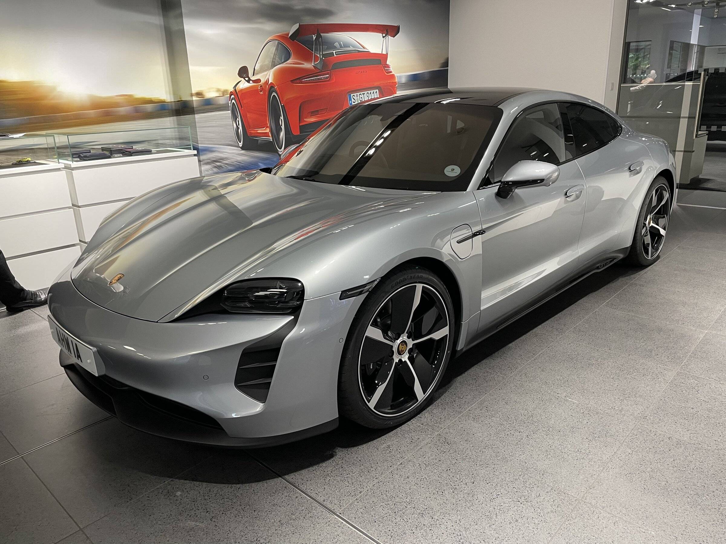 Porsche Taycan Dolomite Silver Taycan GTS (UK) BF2C1168-C31D-45D7-BA54-931CC25EE445