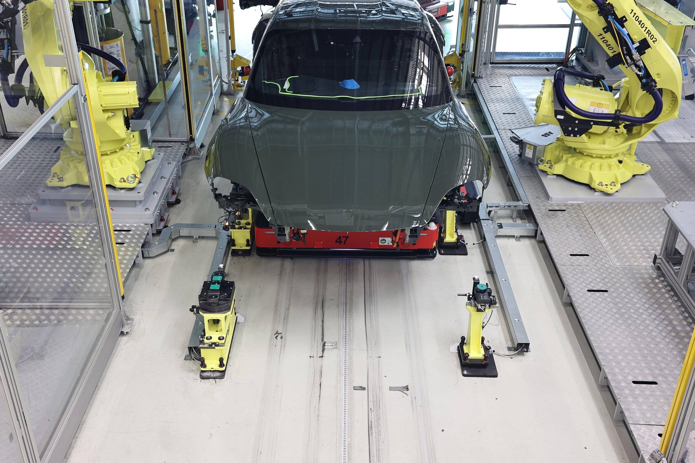 Porsche Taycan 📸  How to Find Your Taycan Production Photo From Assembly Line 6BC2B025-F8D9-4D01-9FFA-F531F30E1856