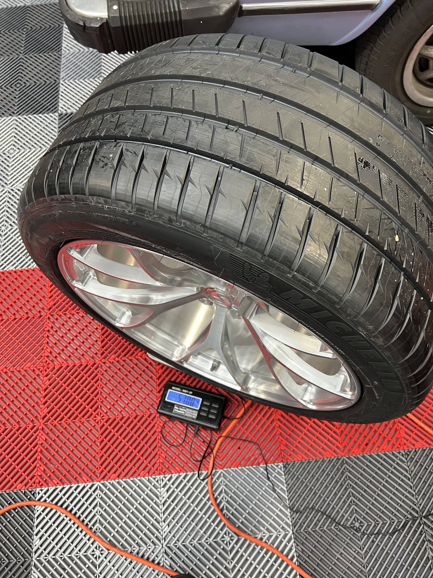 Porsche Taycan Signature Wheel - Now Here For The Taycan! FABFED5C-4CBF-4033-A50B-E54791844E64