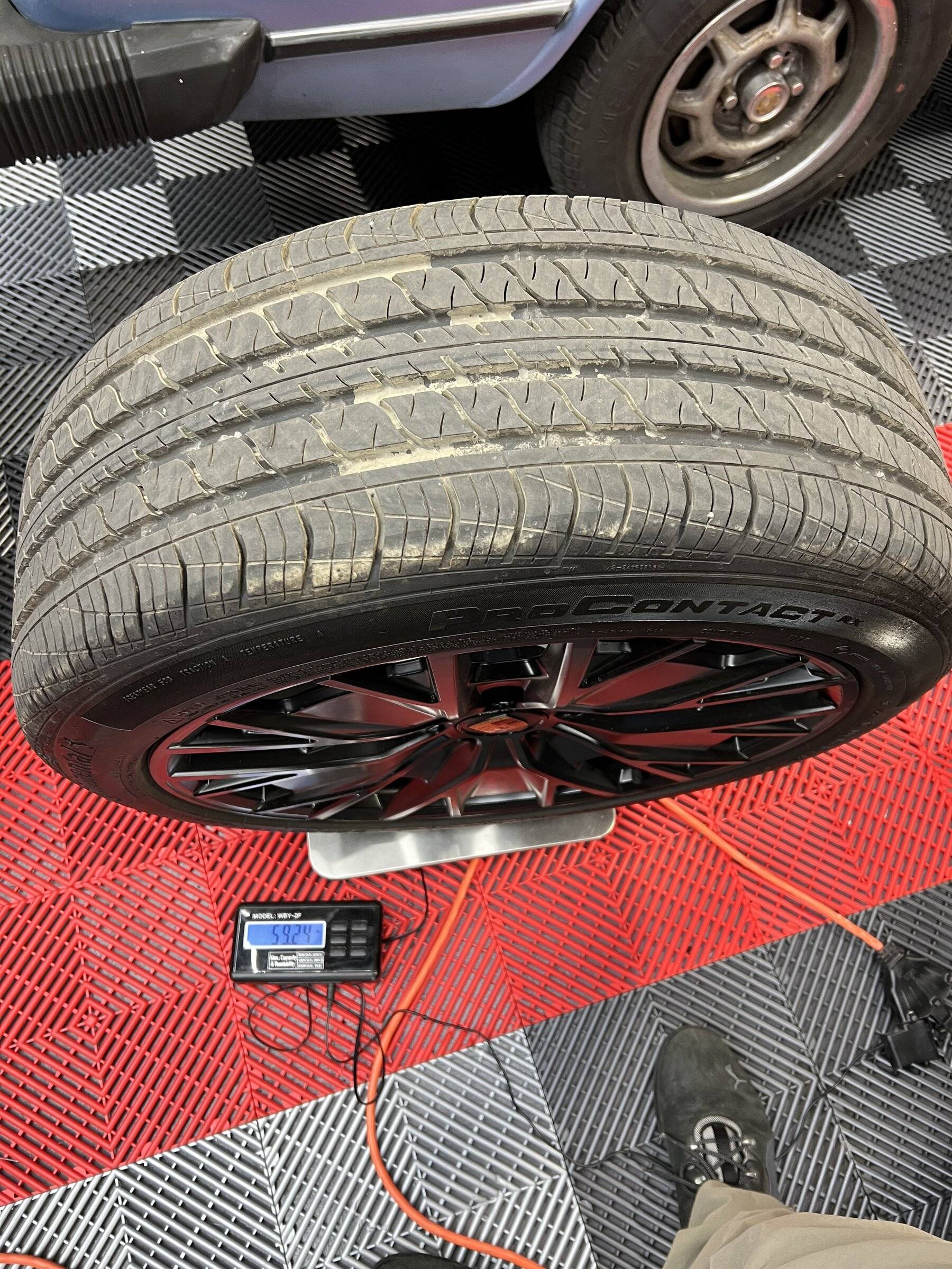 Porsche Taycan Signature Wheel - Now Here For The Taycan! E114CEDC-2121-41EC-A683-3CC75FF08A74