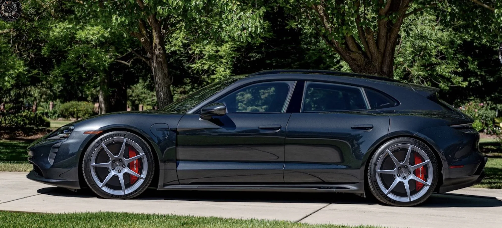 Porsche Taycan Signature Wheel - Now Here For The Taycan! 4C68E3EA-459F-42F8-BEDA-3C7CF924AE83