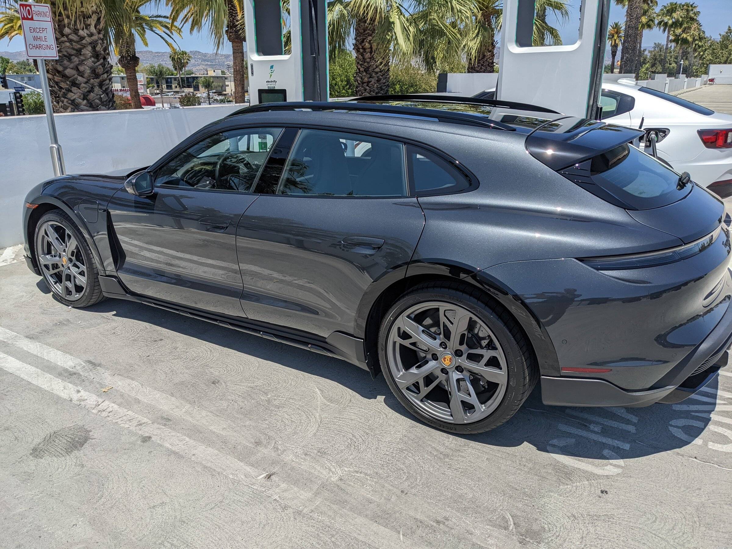 Porsche Taycan VOLCANO GREY Taycan Club PXL_20220522_194208190