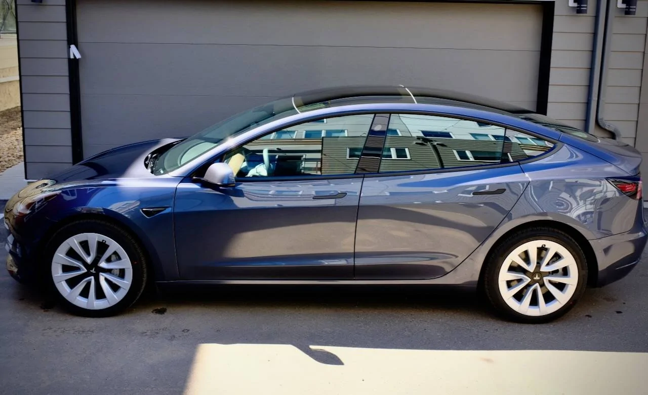 Porsche Taycan A Taycan Owner Buys a Tesla: Informal Battle of Two (Very Different) EVs! Z_TES_ - 1