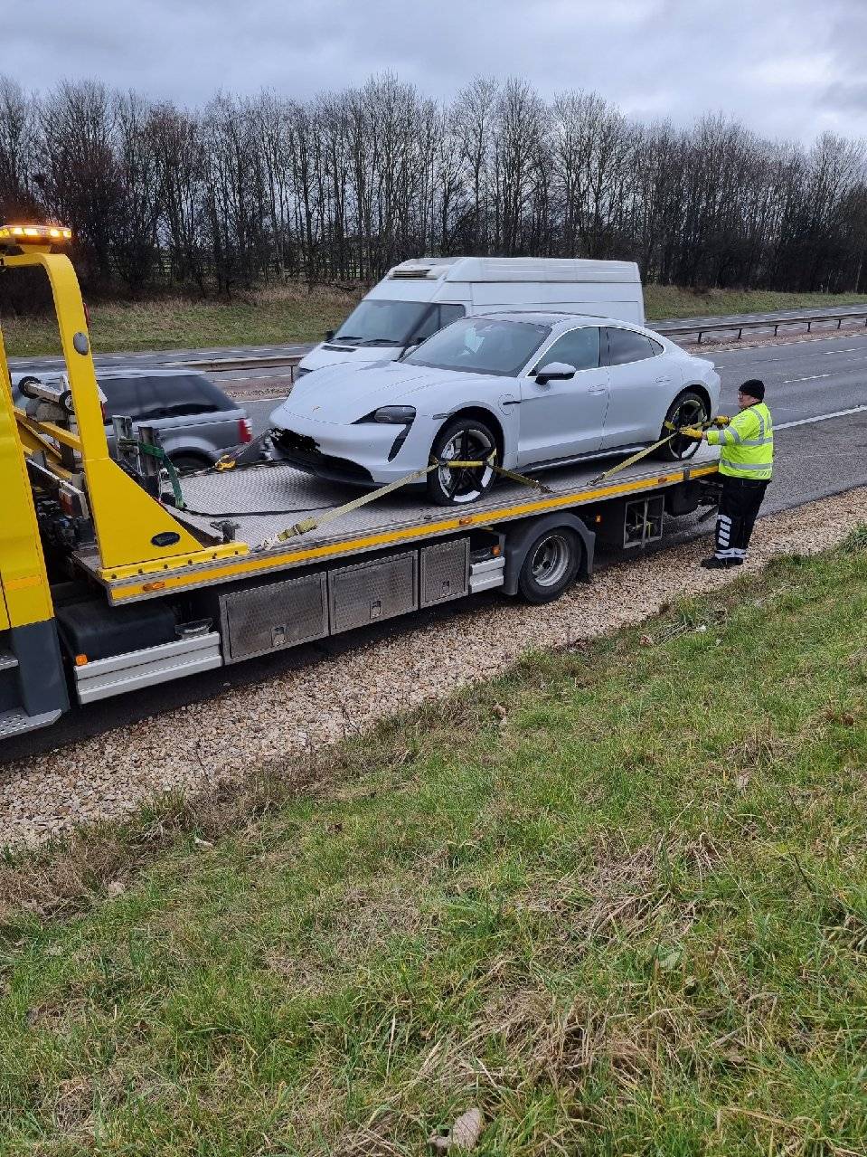 Porsche Taycan Its happened!! Car won't start 6B680765-7629-4B47-9207-74CBFBA1A271
