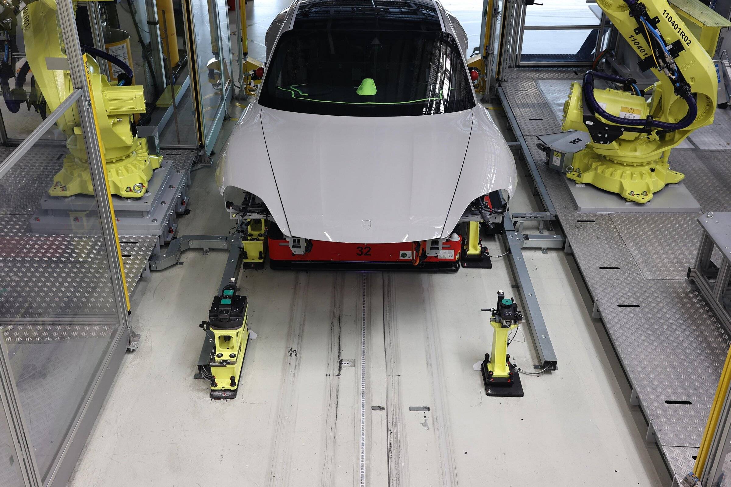 Porsche Taycan 📸  How to Find Your Taycan Production Photo From Assembly Line 42737B81-FC5A-48EF-9B3A-7DD58FD3DD39
