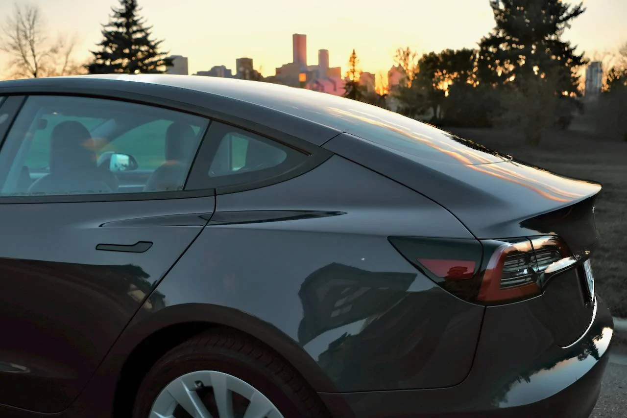 Porsche Taycan A Taycan Owner Buys a Tesla: Informal Battle of Two (Very Different) EVs! 2022 05 UNIT - 1 (3)