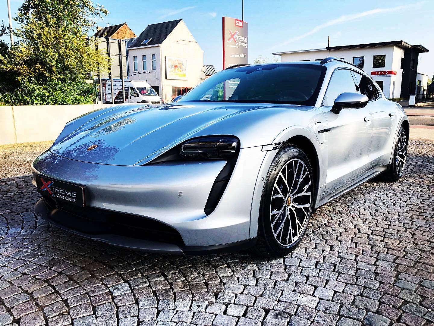Porsche Taycan CT 4 Painted Wheel Arches and Part Numbers of Cross Turismo Turbo S BA7DD7FB-E621-4EB9-B6CA-39C5A4D6B504