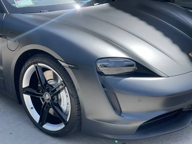 Porsche Taycan VOLCANO GREY Taycan Club 064220E5-49B3-4C58-AC47-679D23A807B5