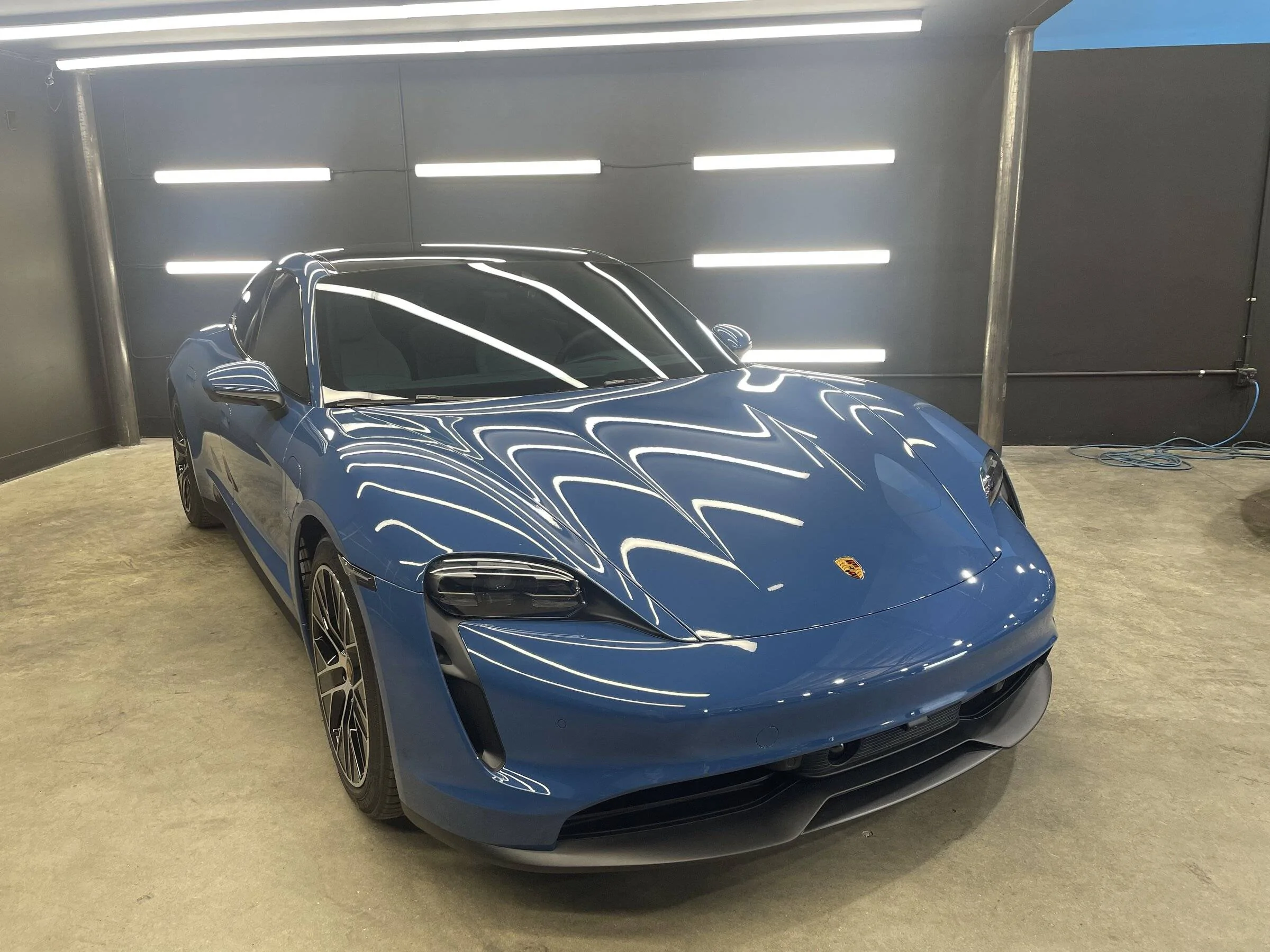 Porsche Taycan Neptune Blue GTS help! Taycan2 