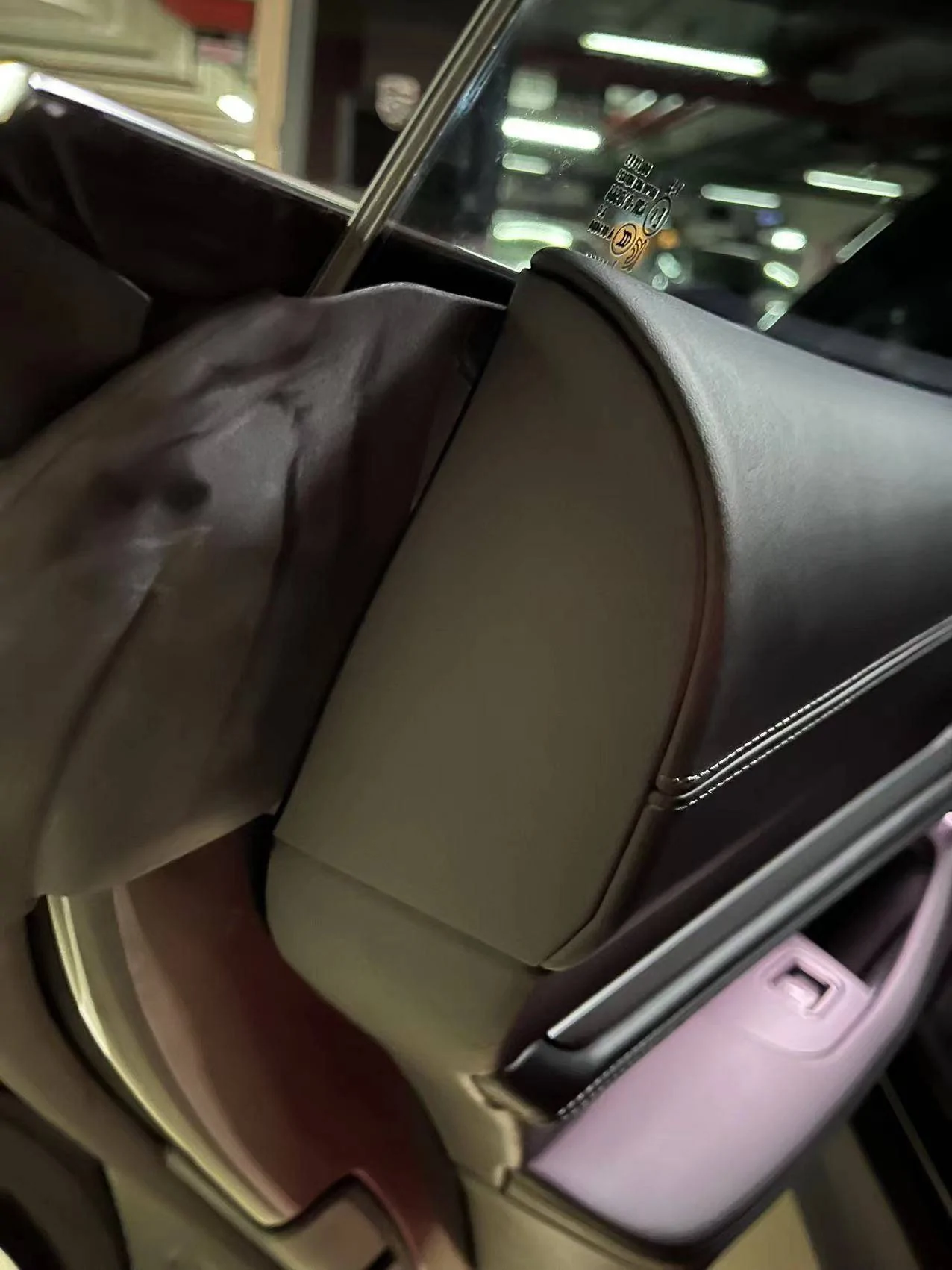 Porsche Taycan How I fixed the door rattles _202206131947553
