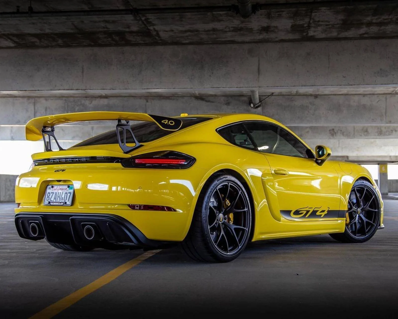 Porsche Taycan Signature Wheel - Now Here For The Taycan! BA695218-9BAA-4FF5-BA42-49913E24D398