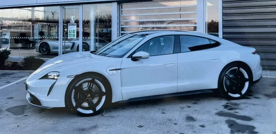 Porsche Taycan Looking for 21 inch alloys to buy! (UK) BFF4DDB2-8E14-4B89-BE69-ED68AB05C6D5