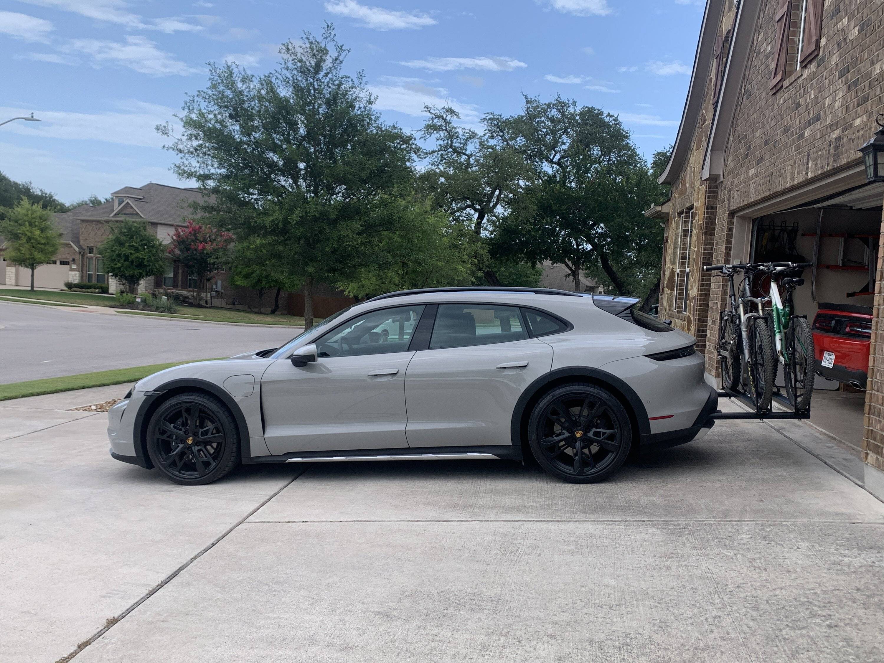Porsche Taycan Custom Cross Turismo Rear Bike Rack Group Buy D5AE6E5D-44EB-4852-B858-F8FE2AF83480