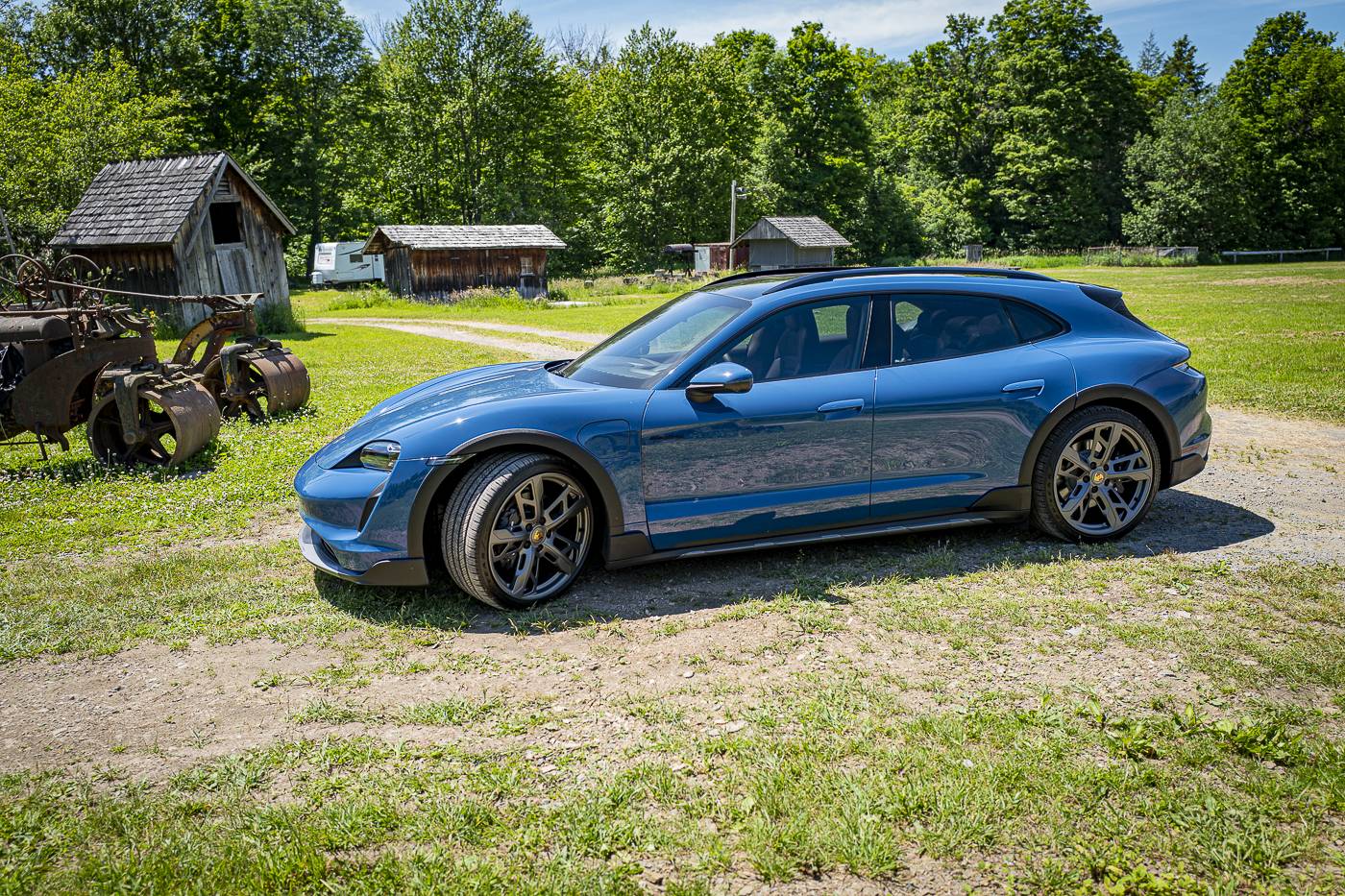Porsche Taycan Back from PCA Parade in Poconos PA L1010678