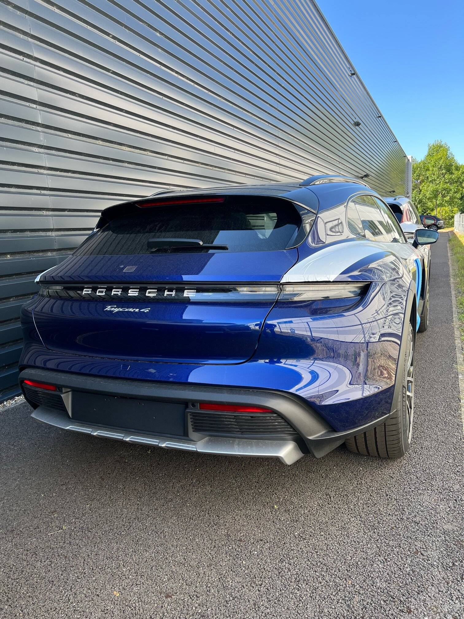 Porsche Taycan Delivered to the dealer.....delivery to me on the 29th image1