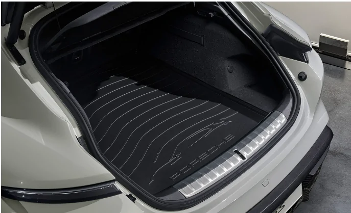 Porsche Taycan Loading Edge Protection (boot edge) 1655983335454