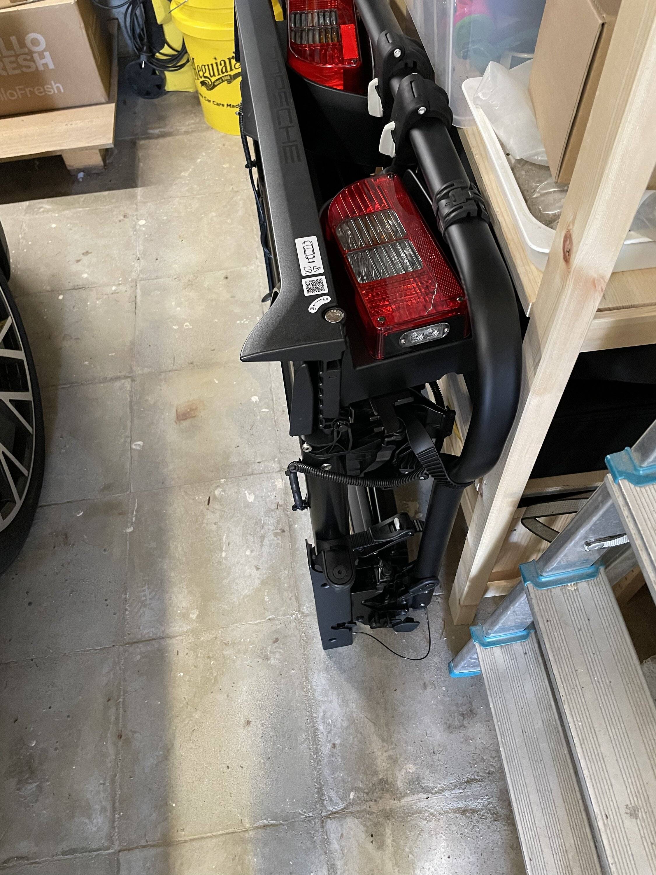 Porsche Taycan Porsche Bike Rack (step by step picture of the installation) EED3640A-6639-4F30-89B3-287C166F01E6
