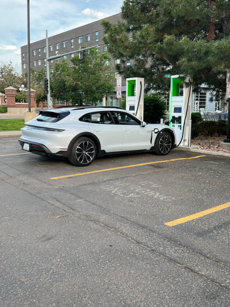 Porsche Taycan Any Ice Greys in the GTA 67660235754__789DD8F6-5FEC-446E-9EA6-FA7A8143038A.HEIC