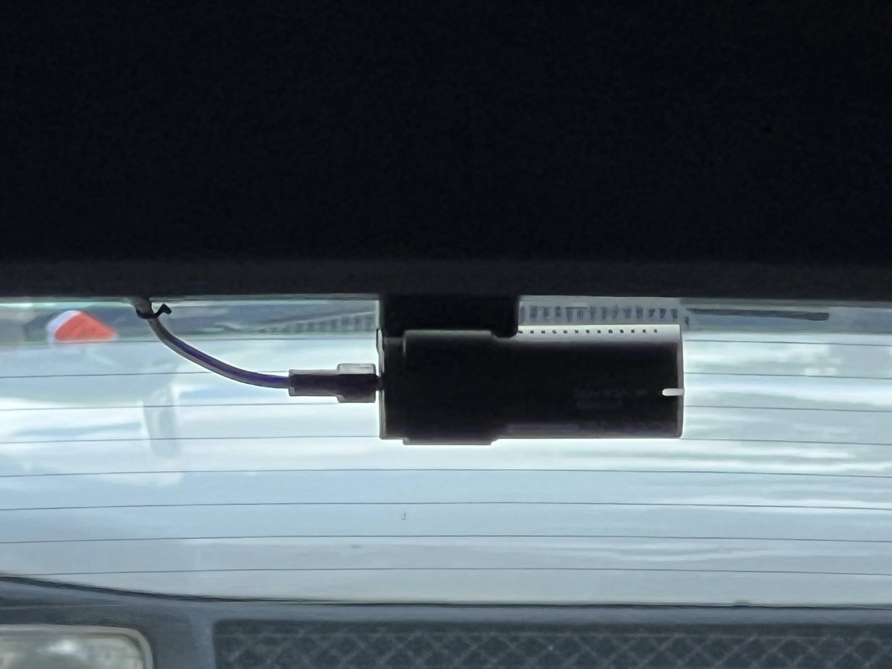 Porsche Taycan DashCam and WiFi 5E488909-2017-48AB-B808-ECF2BCF850F8