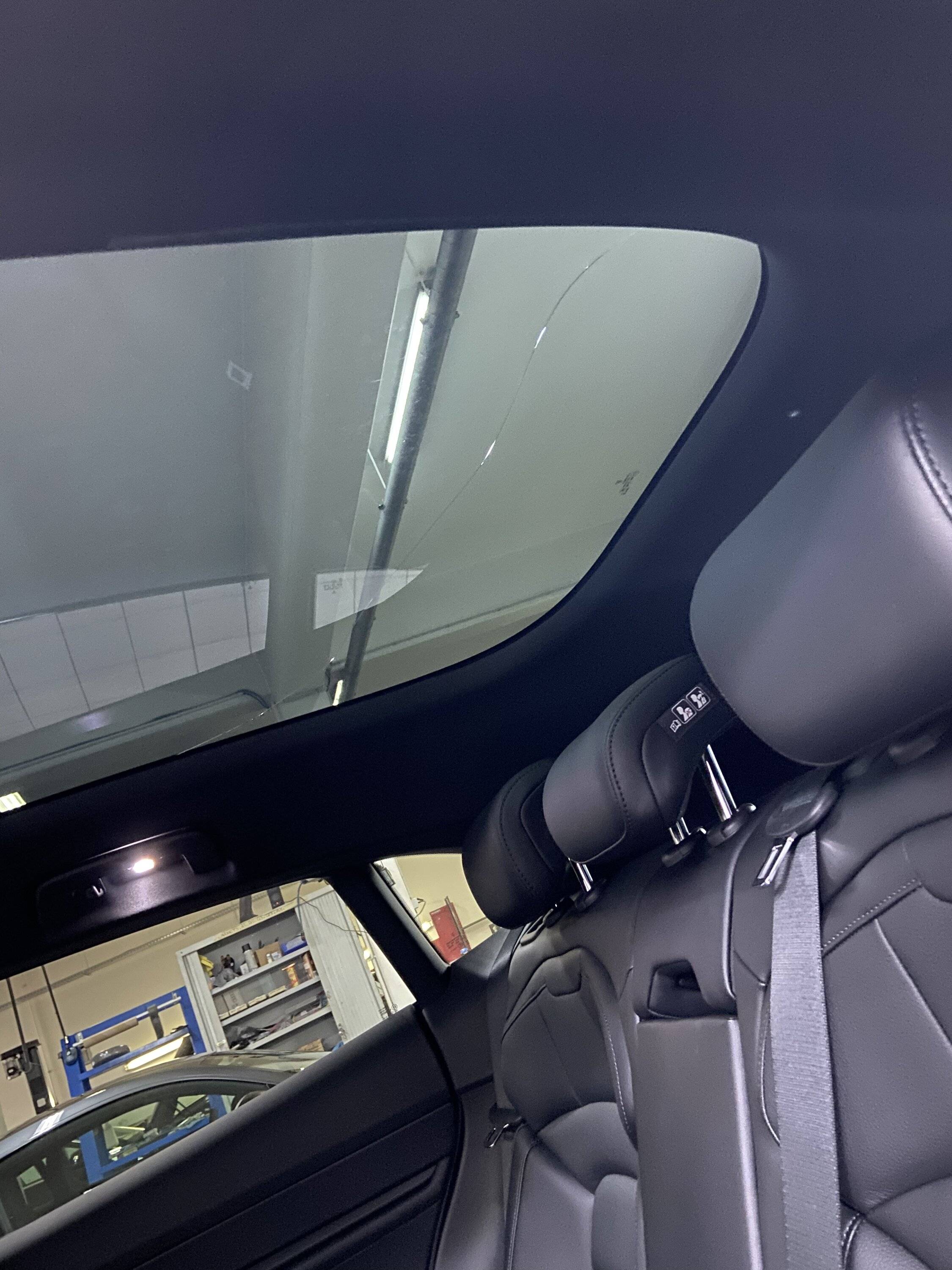 Porsche Taycan Lasted 9 days (Panoramic roof) F7024C6E-73FC-498C-AB9F-0F3F7FC6ABA6