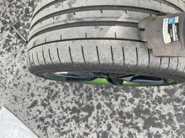 Porsche Taycan Front tire wear 5036AC37-E5AF-4AEB-A082-A73DD06B71E9