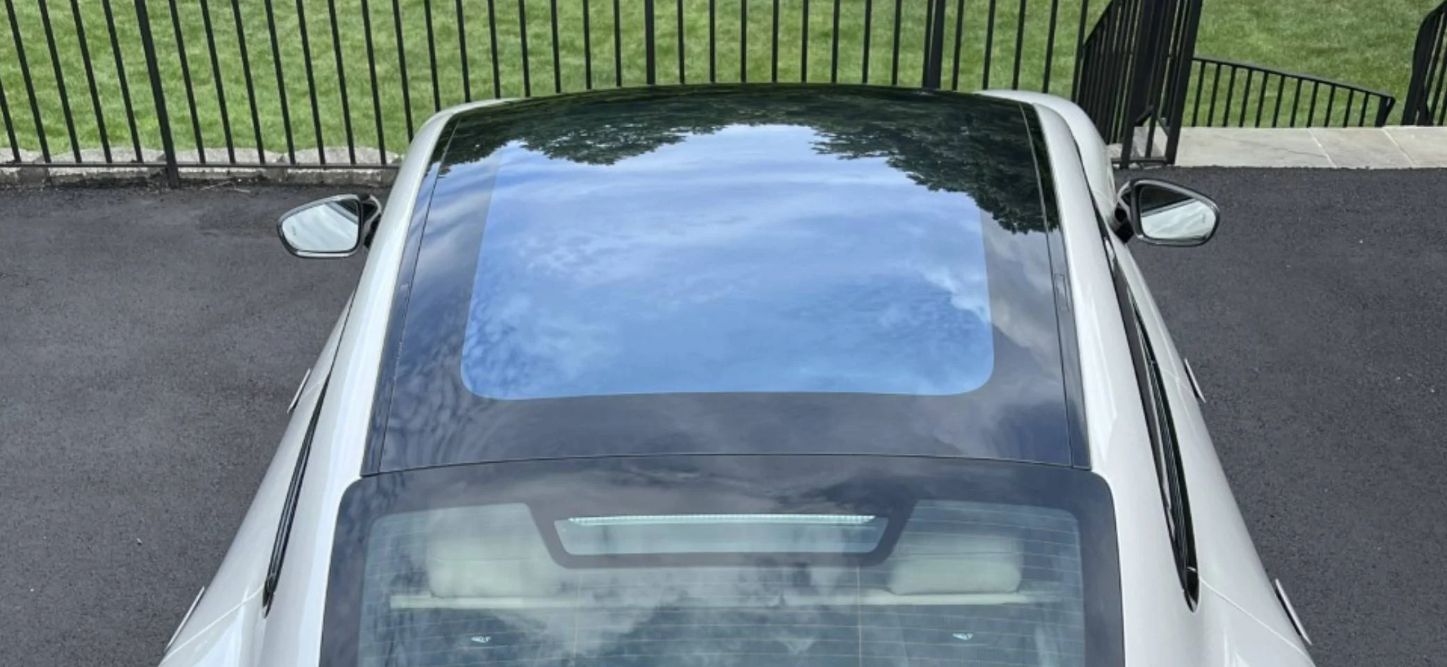 Porsche Taycan Variable light roof Variable Light - Matte outsid