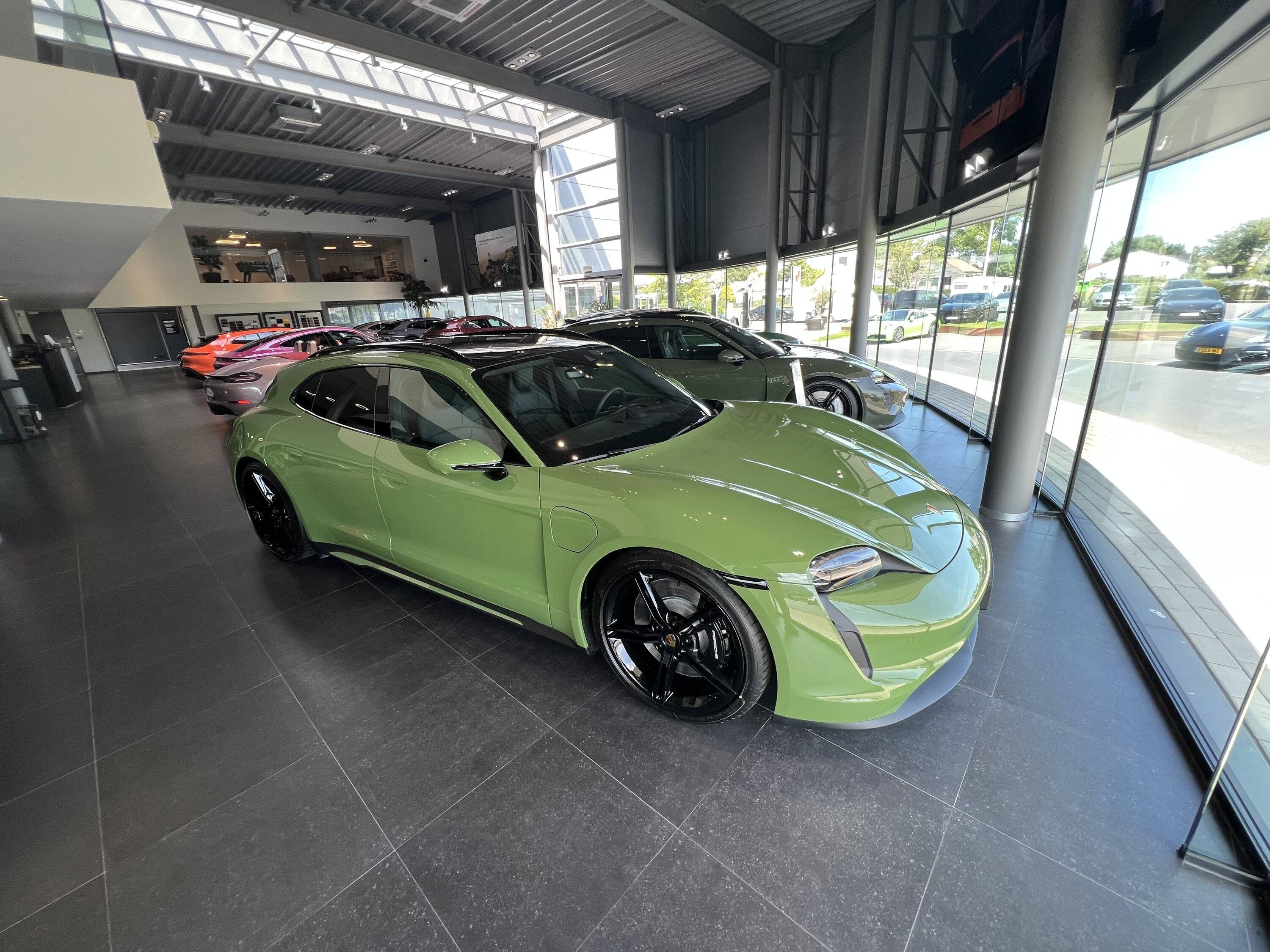 Porsche Taycan 🎨 PTS: PAINT TO SAMPLE Taycan Club & Photos Thread 3E1E56AC-C445-4D94-92A5-F84F7034F365