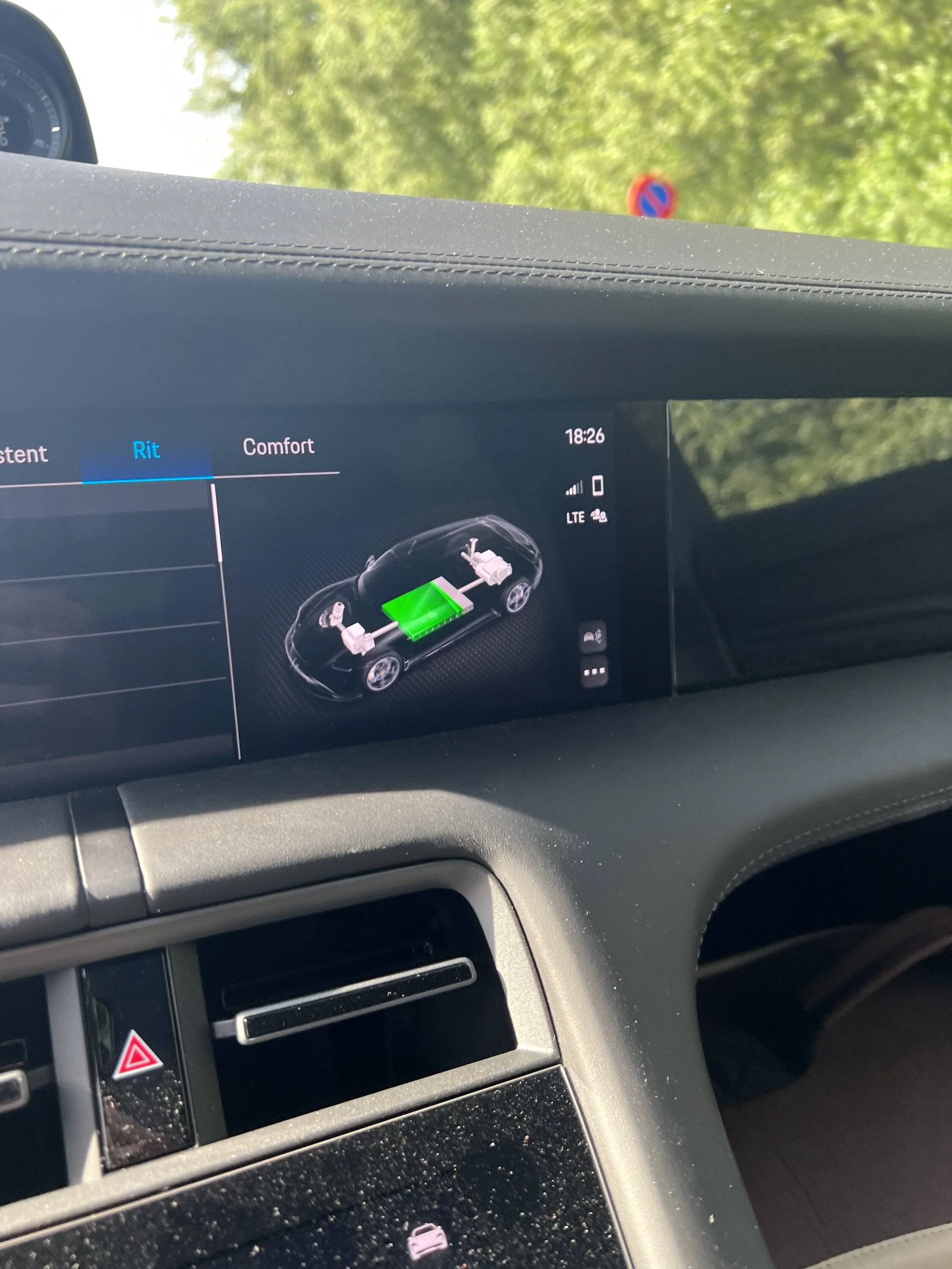 Porsche Taycan Major software update announcement coming July 13th… 56CEAEE1-8159-4BC0-B151-6B9B36CEA7FF