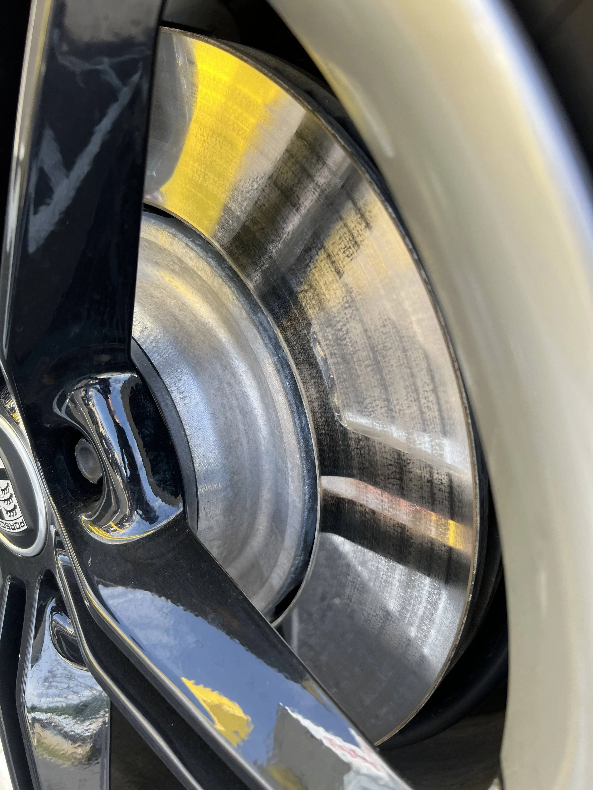 Porsche Taycan Rotor Marks- Normal? 402BC99C-E602-45D4-91C9-CA87F5F32ECE
