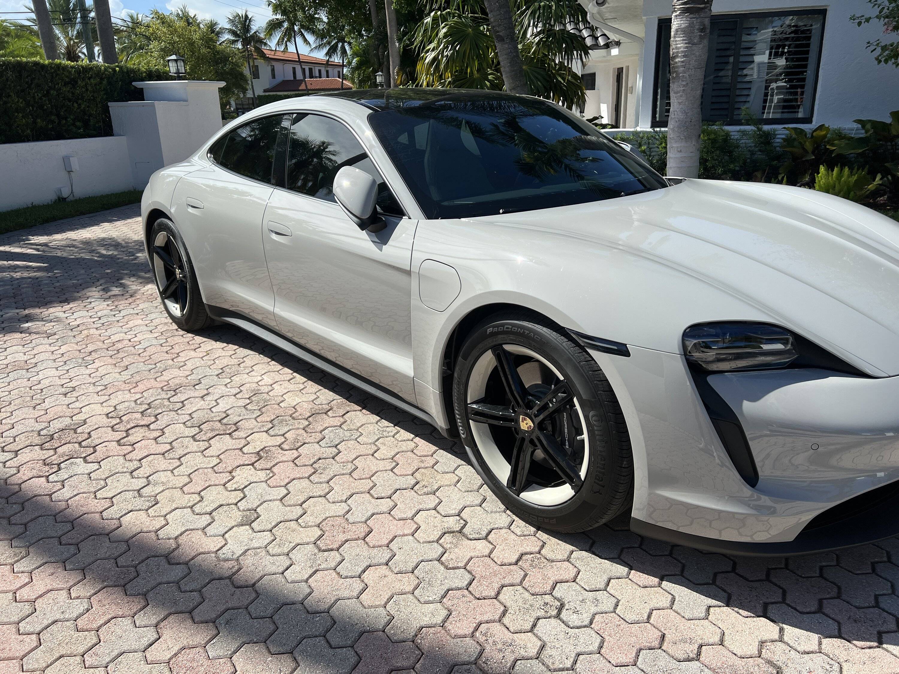 Porsche Taycan Off Market Mission E Wheels IMG_1968.JPG