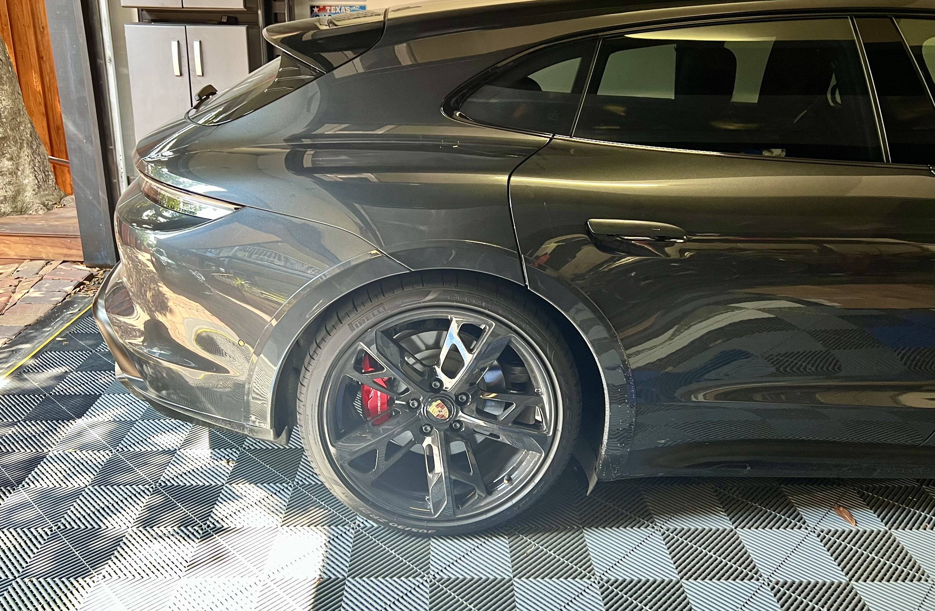Porsche Taycan A 2022 Cross Turismo 4S: From Order to Delivery to Mods IMG_6701