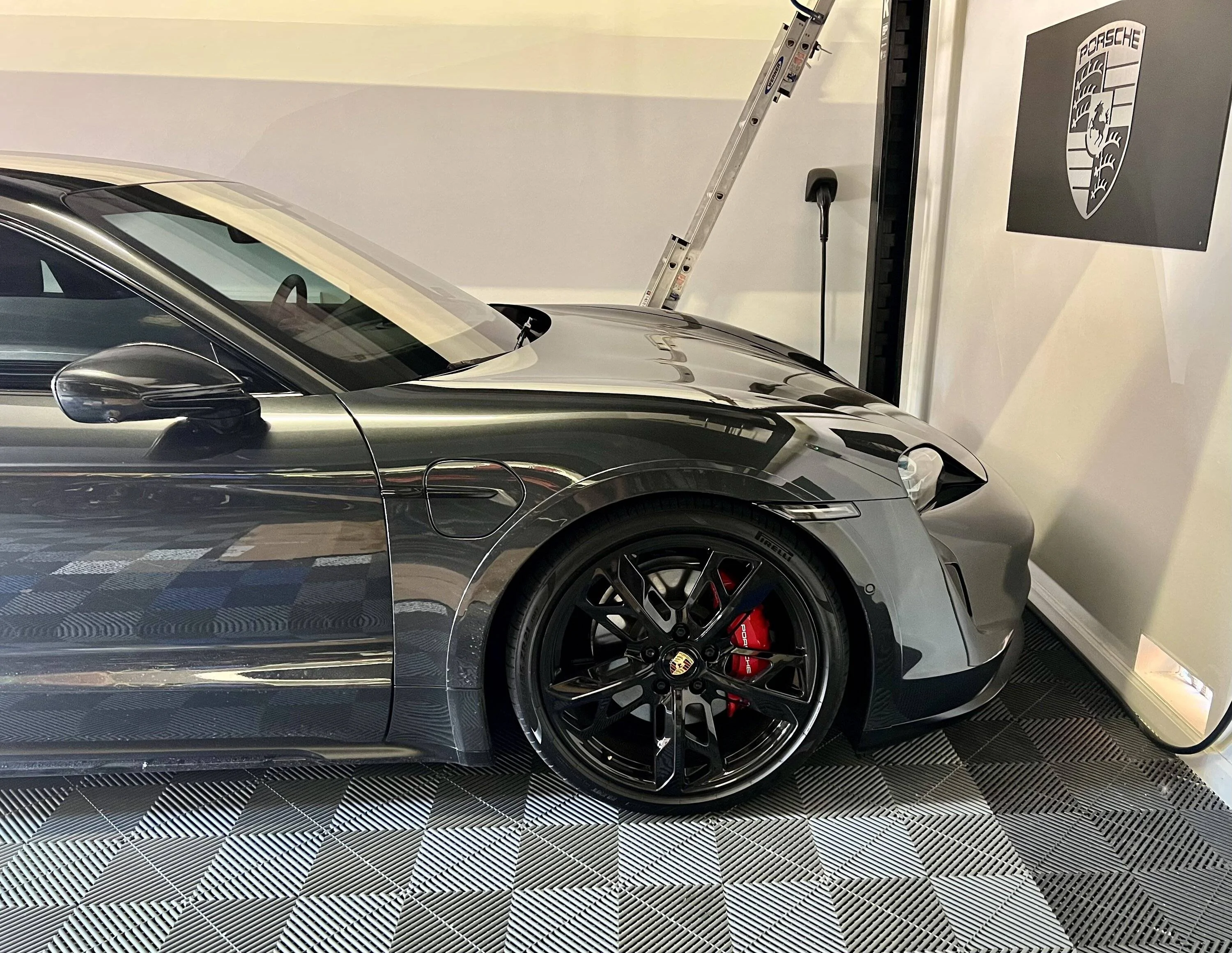 Porsche Taycan A 2022 Cross Turismo 4S: From Order to Delivery to Mods IMG_6700