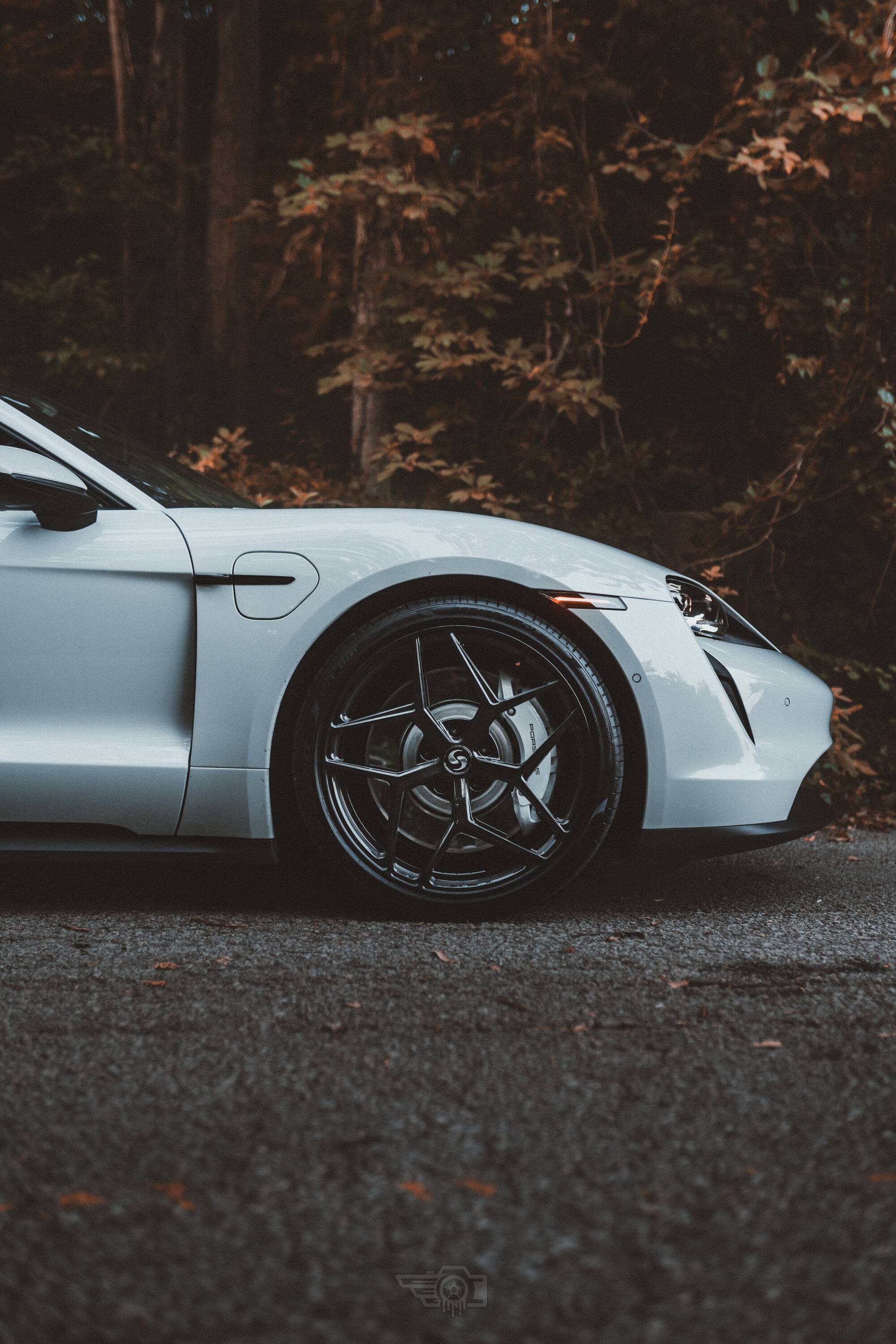 Porsche Taycan Signature Wheel - Now Here For The Taycan! IMG_2937.JPG