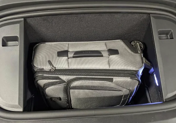 Porsche Taycan One more question: what do you use your FRUNK for? 1658343257459