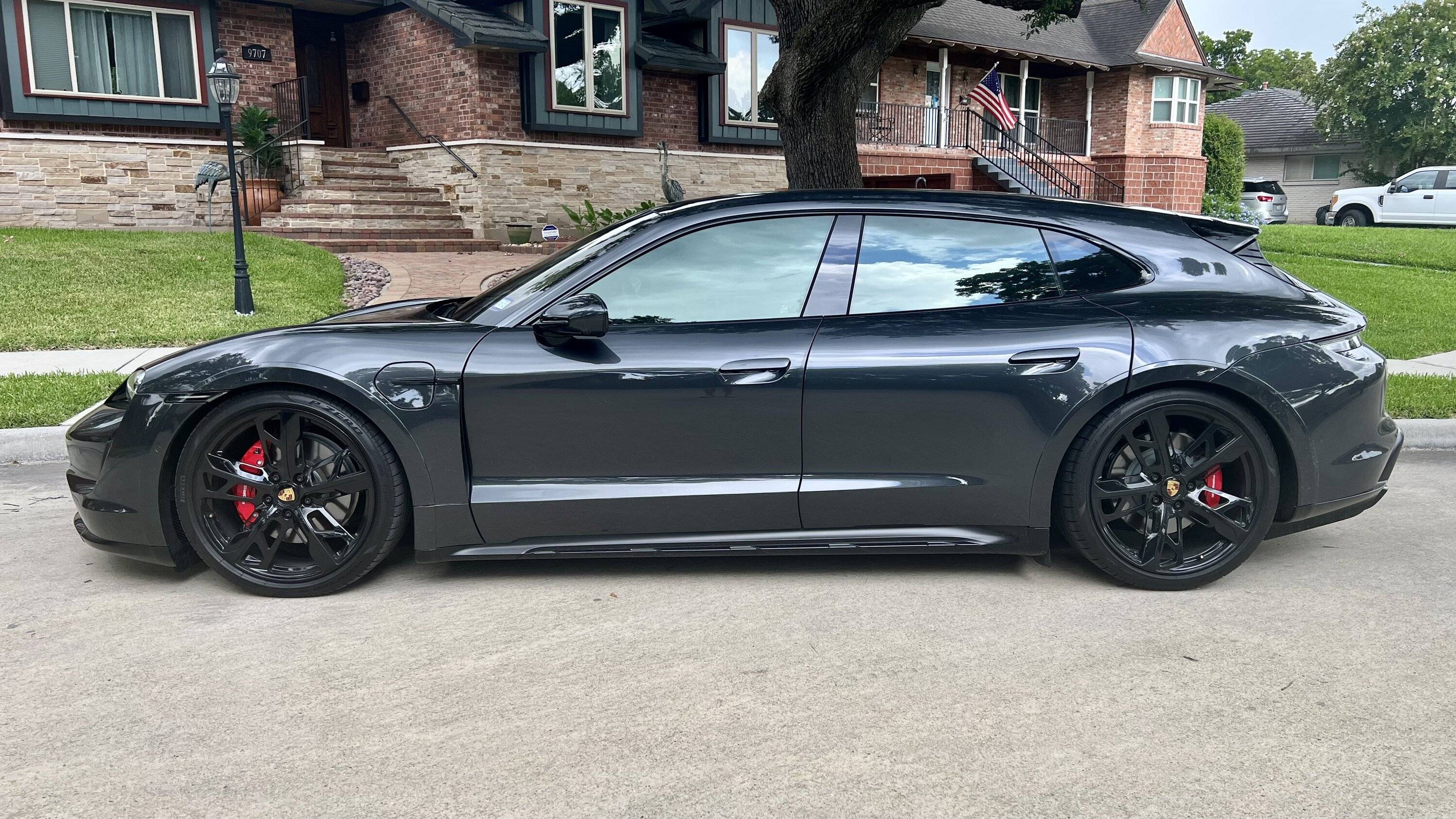 Porsche Taycan A 2022 Cross Turismo 4S: From Order to Delivery to Mods IMG_6738