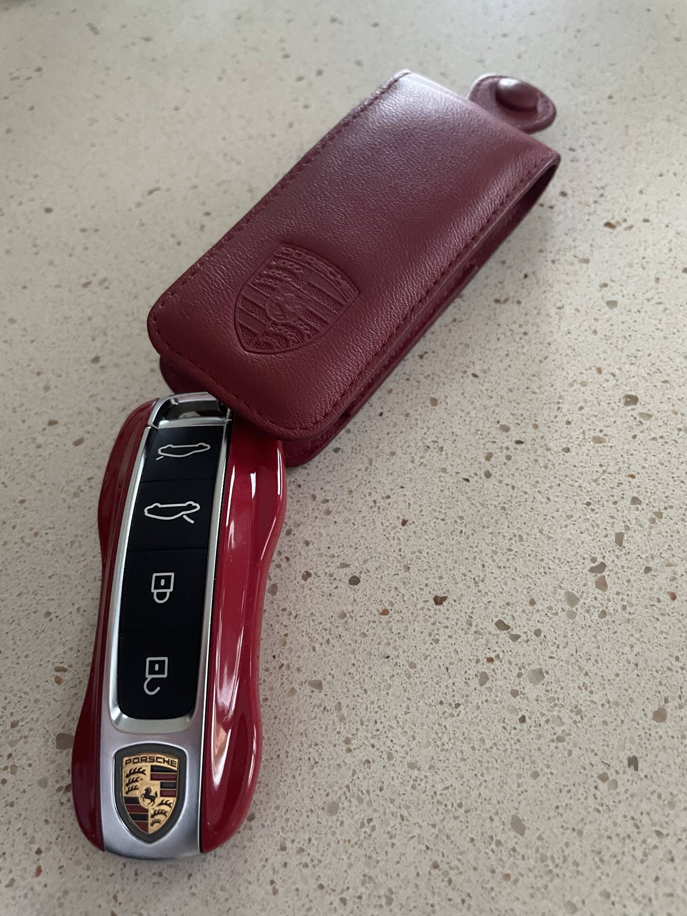 Porsche Taycan OK - let's see them! Key Fob F85CFBAE-F761-4296-8691-AD02C10570BA