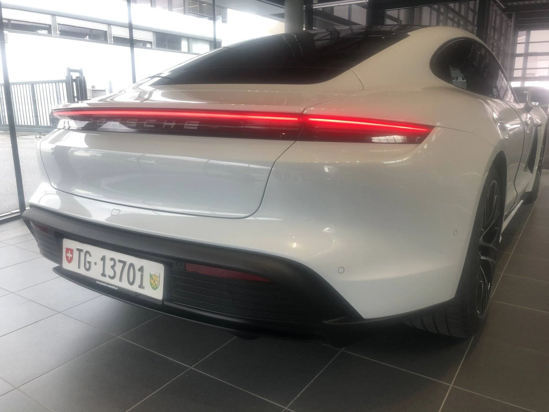 Porsche Taycan Lucky day - 13.3.2020 1013D9C6-9888-44E0-9EEA-9B47C8453DAB