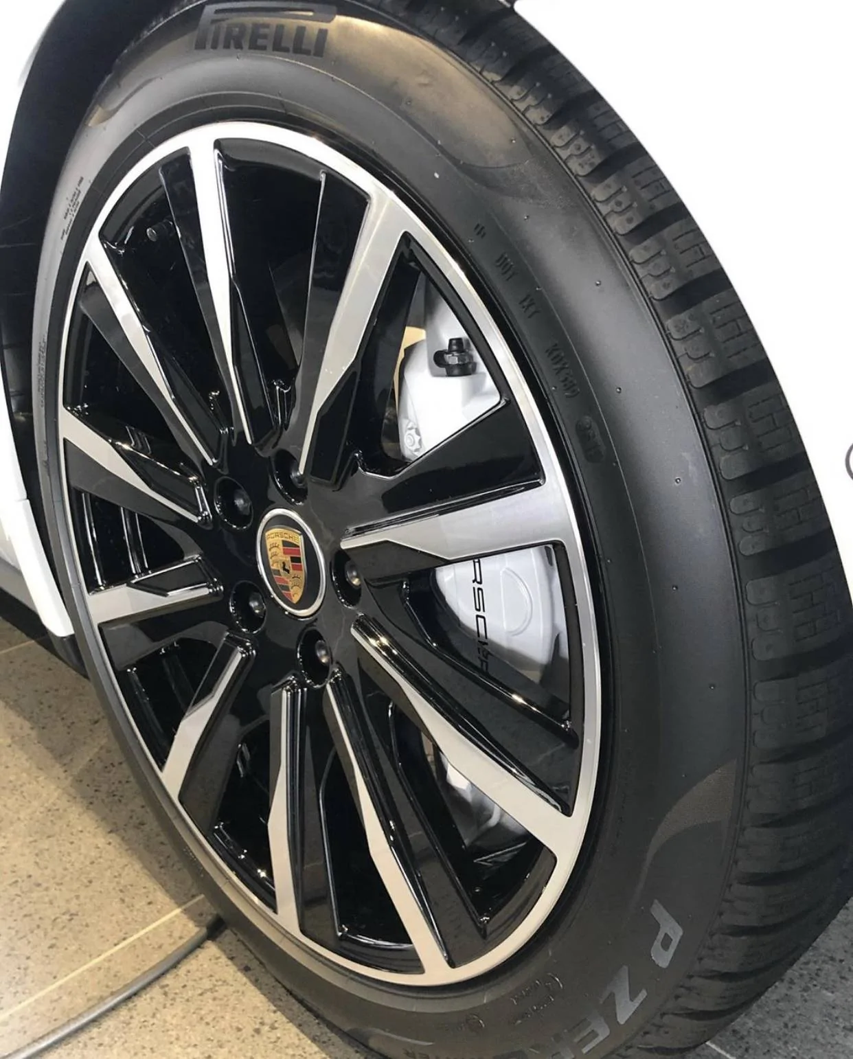 Porsche Taycan Why are these 20 inch wheels not on the configurator? 65DB35A2-23F3-49E7-BBE4-A32C148250DF