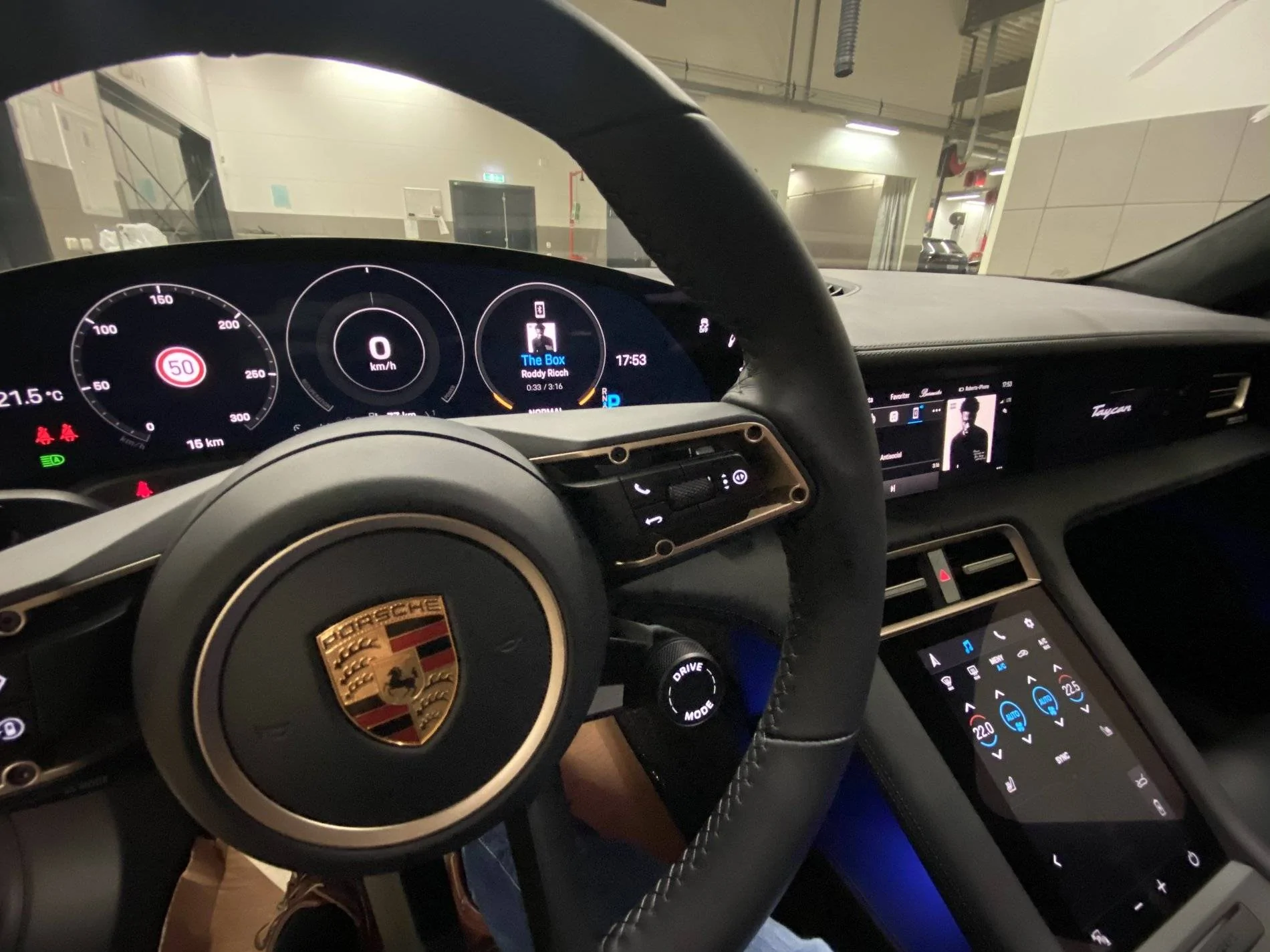 Porsche Taycan Official Taycan Owners Registry E6C6D297-25A0-4746-B9D8-1598015EDF18