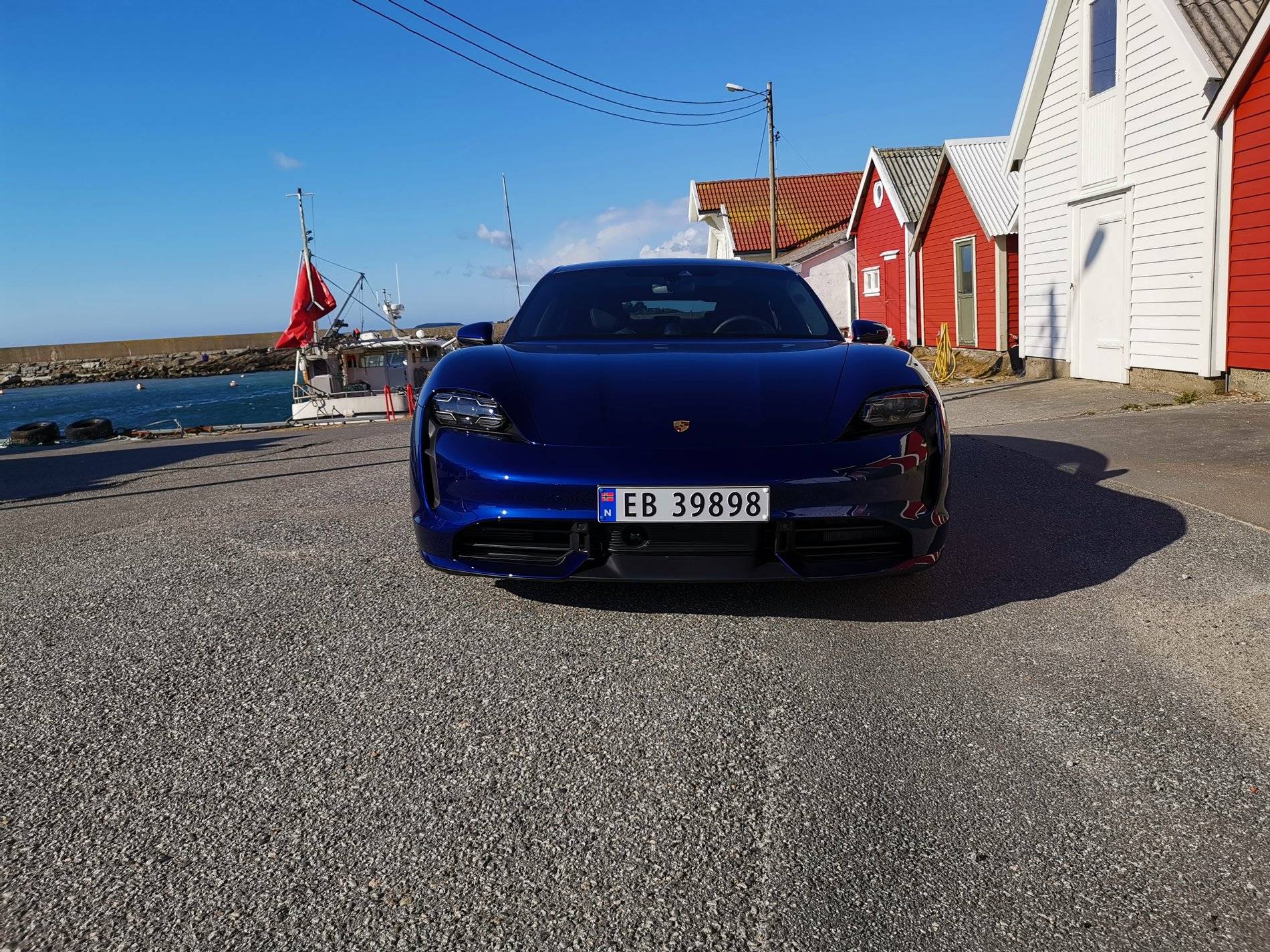 Porsche Taycan GENTIAN BLUE Taycan Club IMG_20200328_150516