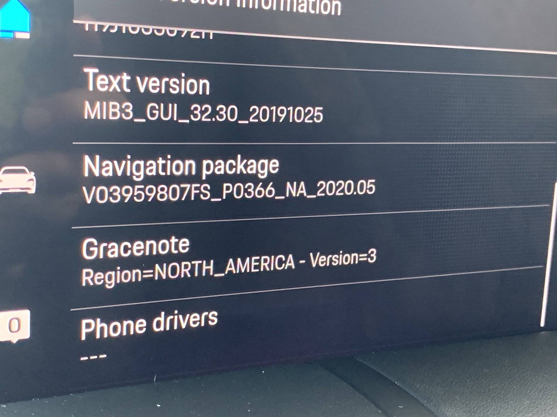 Porsche Taycan Software Update at the Porsche Center 7F1FE798-015F-49B1-9570-0349C6A8348B