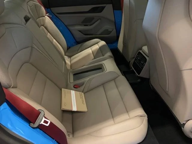 Porsche Taycan Chalk beige interior 4F8FB29F-3392-4462-B995-A6D563CCE451