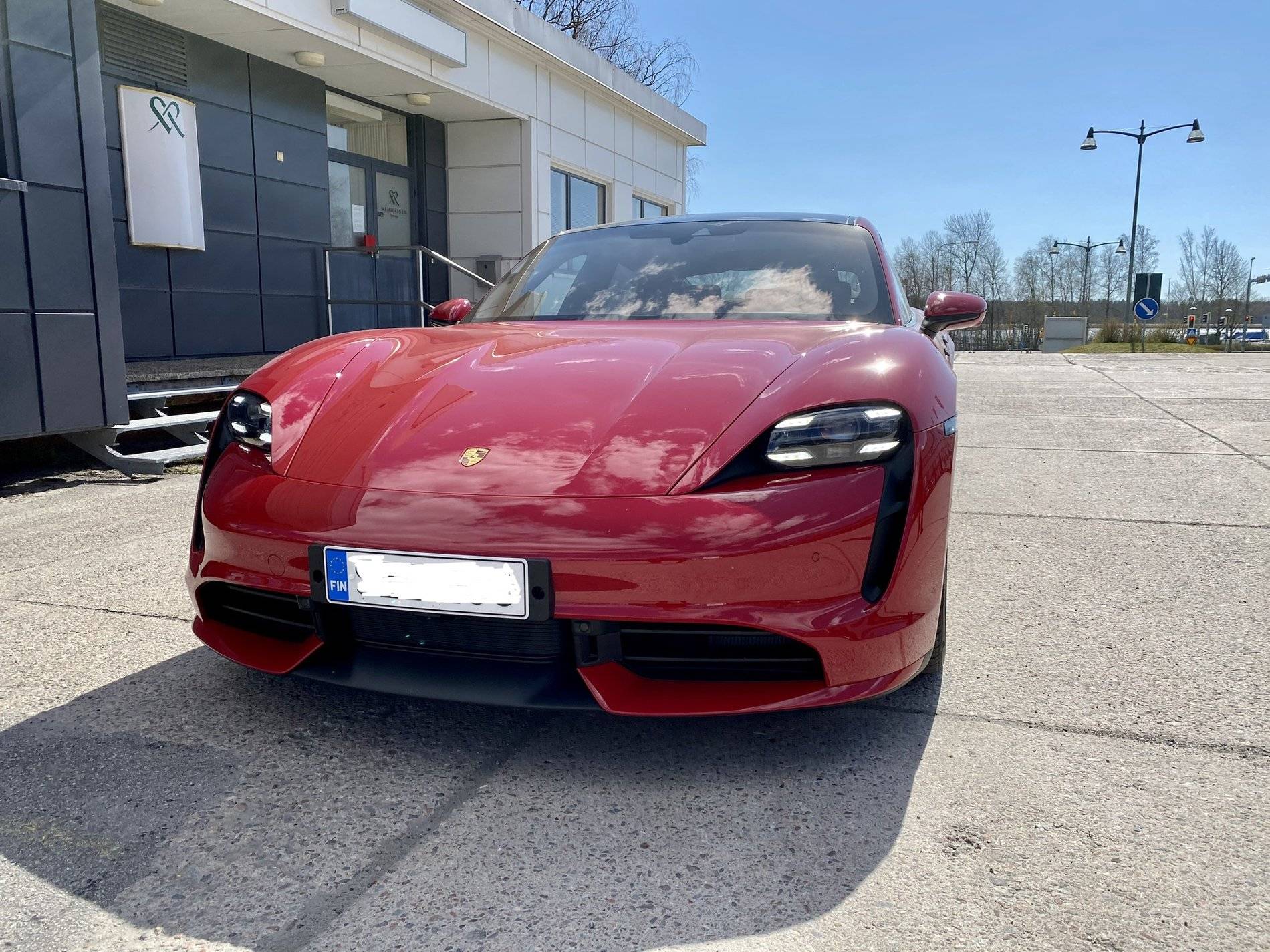Porsche Taycan My Carmine red Taycan Turbo delivered yesterday 77D3FF97-1CB2-45E1-8A61-01E247EF756A