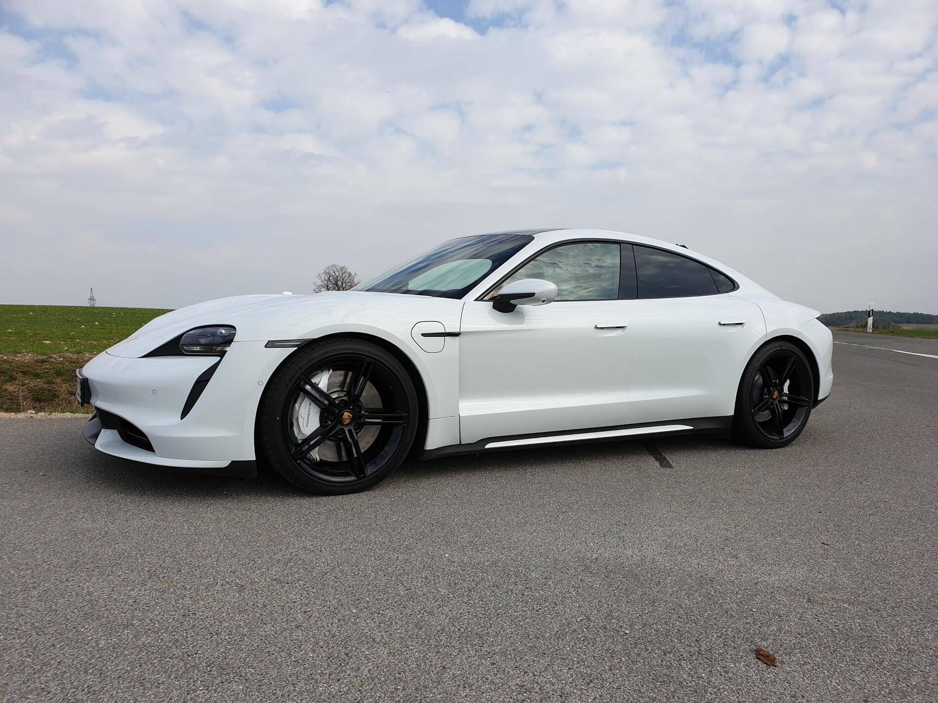 Porsche Taycan Official Taycan Owners Registry 8036B0EA-8501-4F3D-BC25-A7DF93458AFB