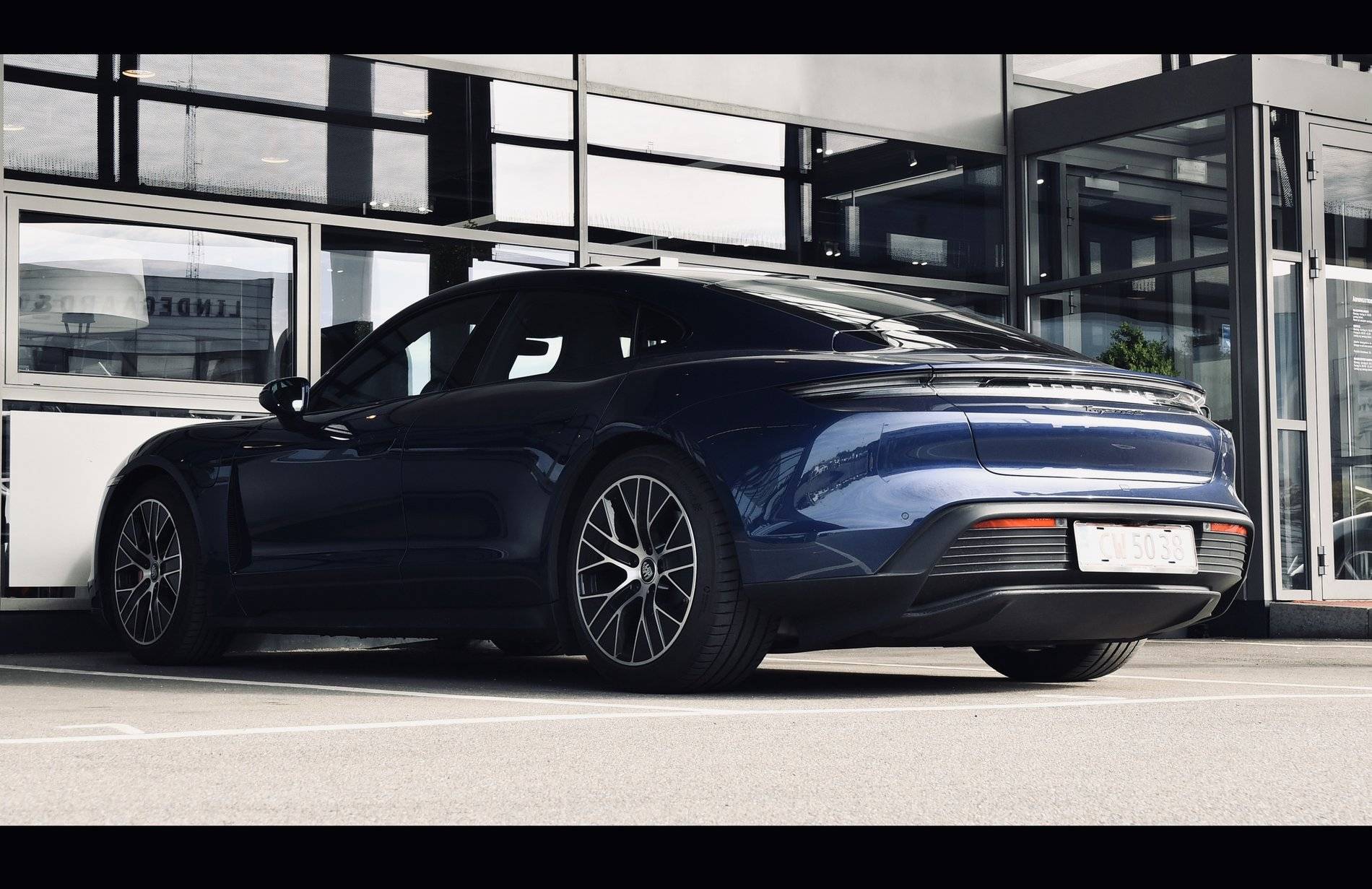 Porsche Taycan Long wait - Long drive - 4S shows what a fantastic car it truly is. fullsizeoutput_6449