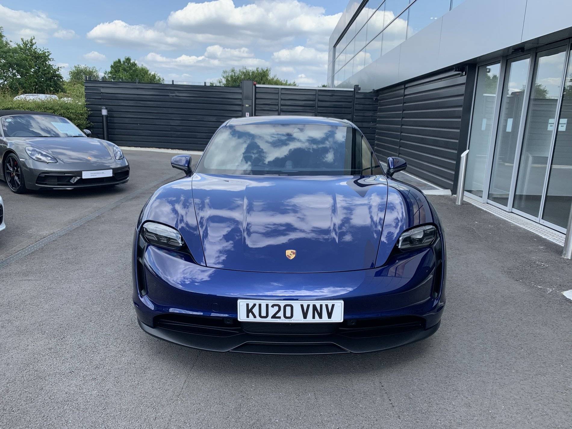 Porsche Taycan U.K. Owner and delivery date list 214FF09C-91CA-4F8D-93B2-5B9667027AC3